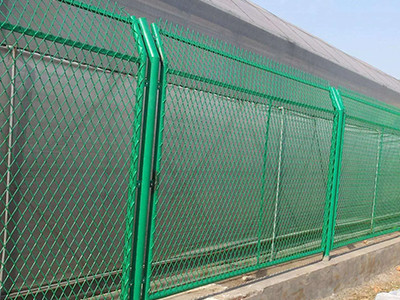 钢板网护栏图片5